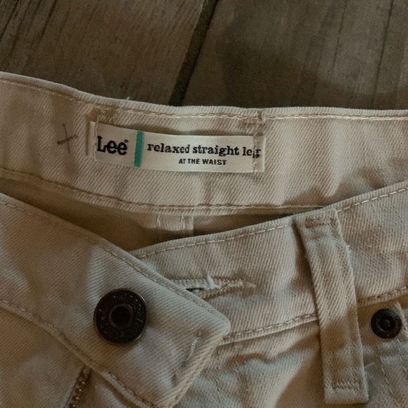 Lee Relaxed Straight Leg At The Waist Cream Pants - Picture 2 of 3
